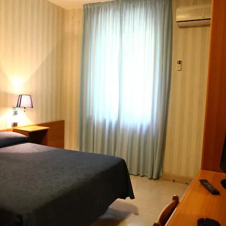 Pineta Hotel 3*